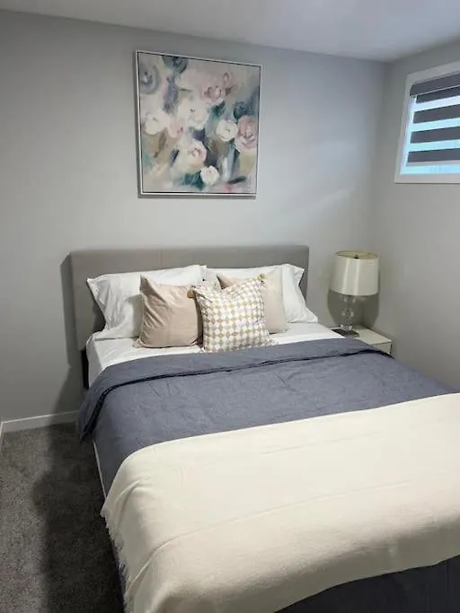 2-Bedroom Basement Apartment YYC